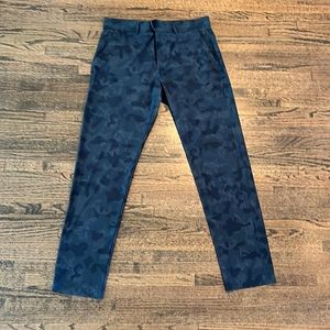 Greyson camp print golf pant 32/32. Like new!